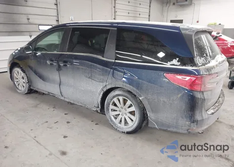 2018 Honda Odyssey Lx z USA, uszkodzony, nr VIN 5FNRL6H27JB088443